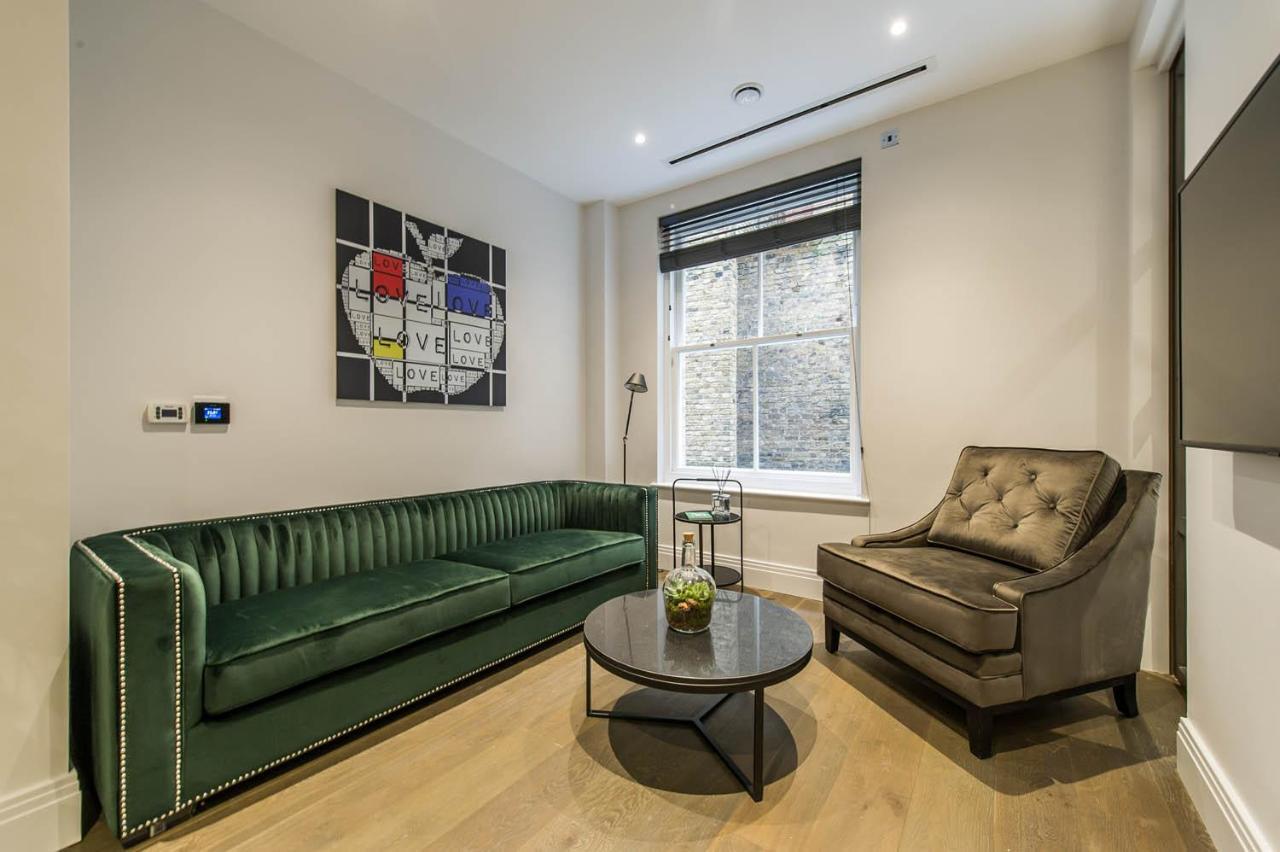Chancery Quarters - 124 Chancery Lane ลอนดอน ภายนอก รูปภาพ