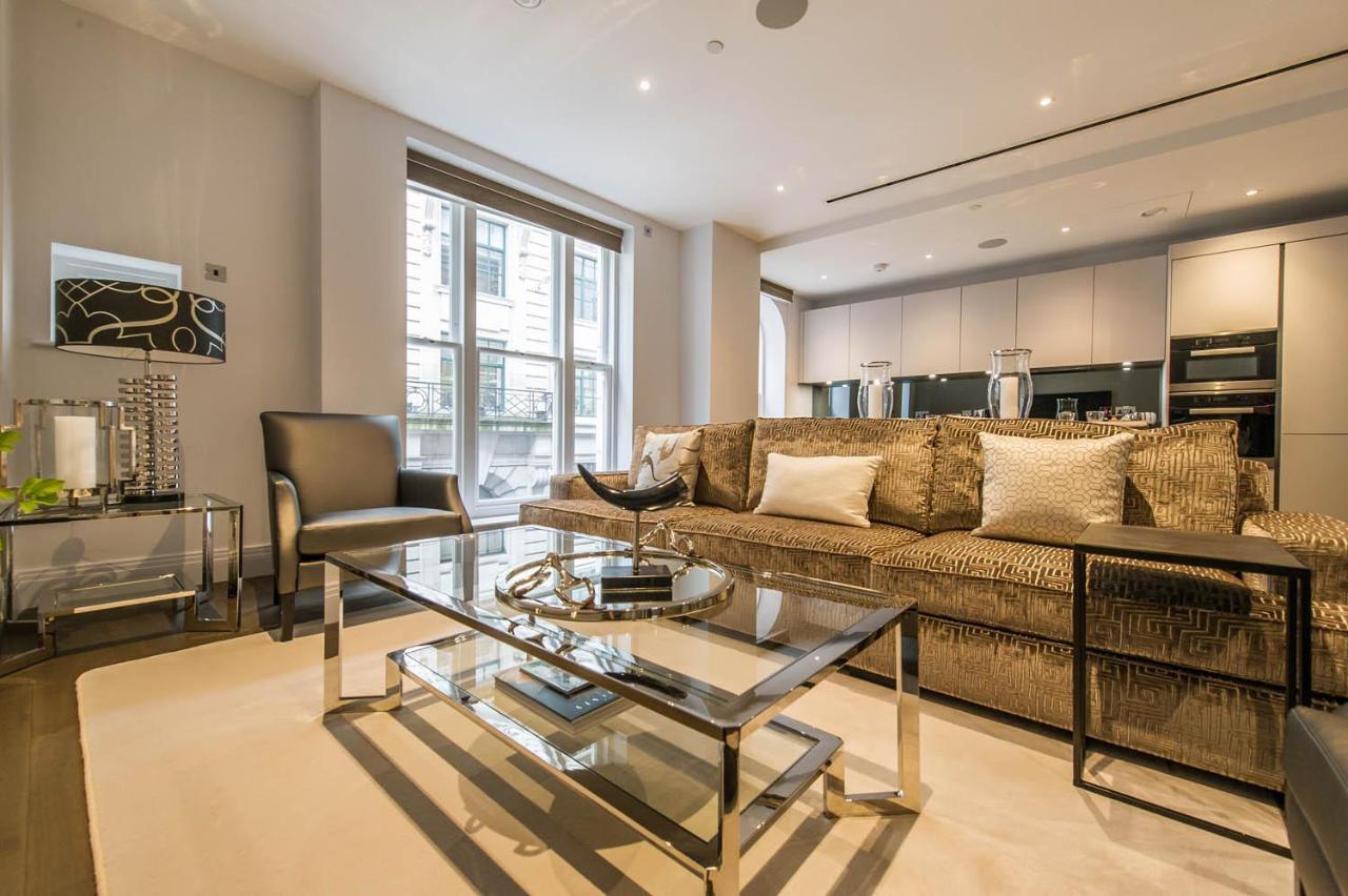 Chancery Quarters - 124 Chancery Lane ลอนดอน ภายนอก รูปภาพ