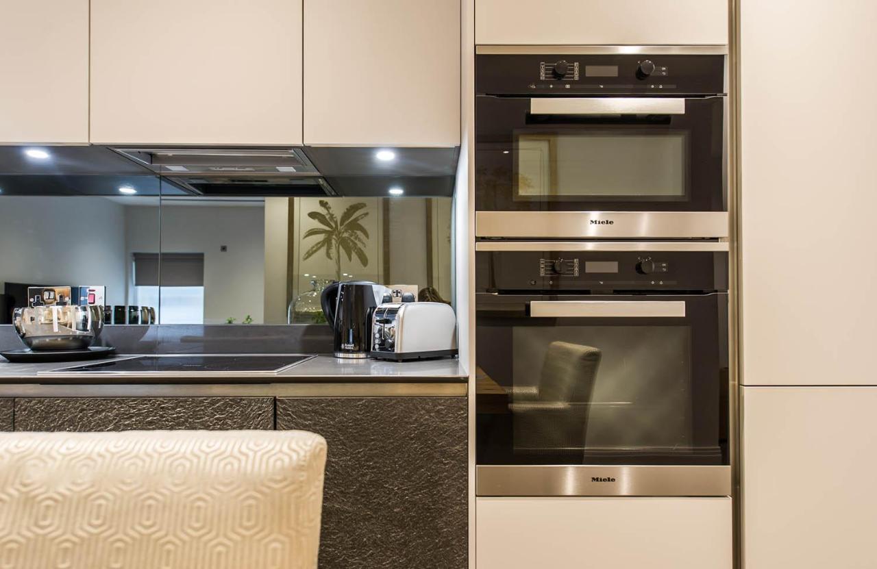 Chancery Quarters - 124 Chancery Lane ลอนดอน ภายนอก รูปภาพ