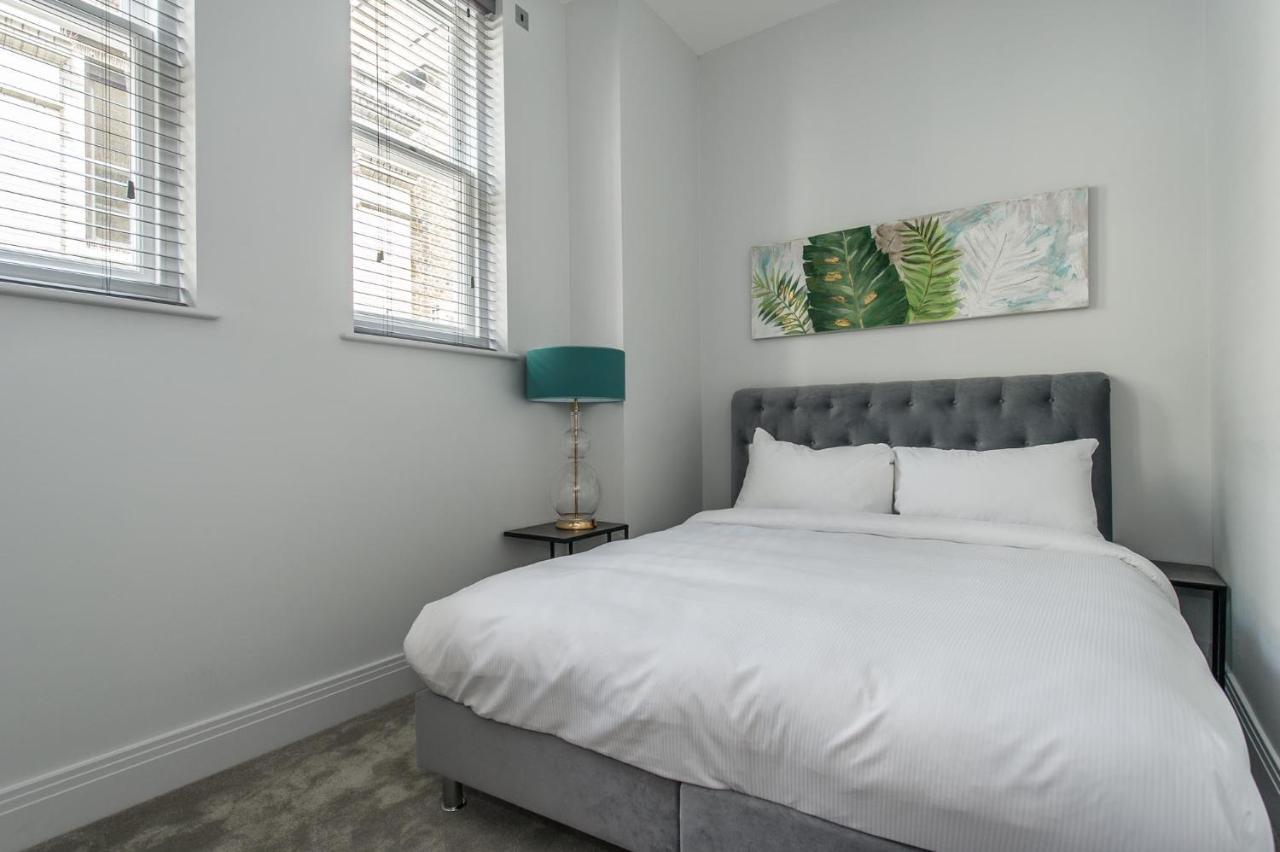 Chancery Quarters - 124 Chancery Lane ลอนดอน ภายนอก รูปภาพ