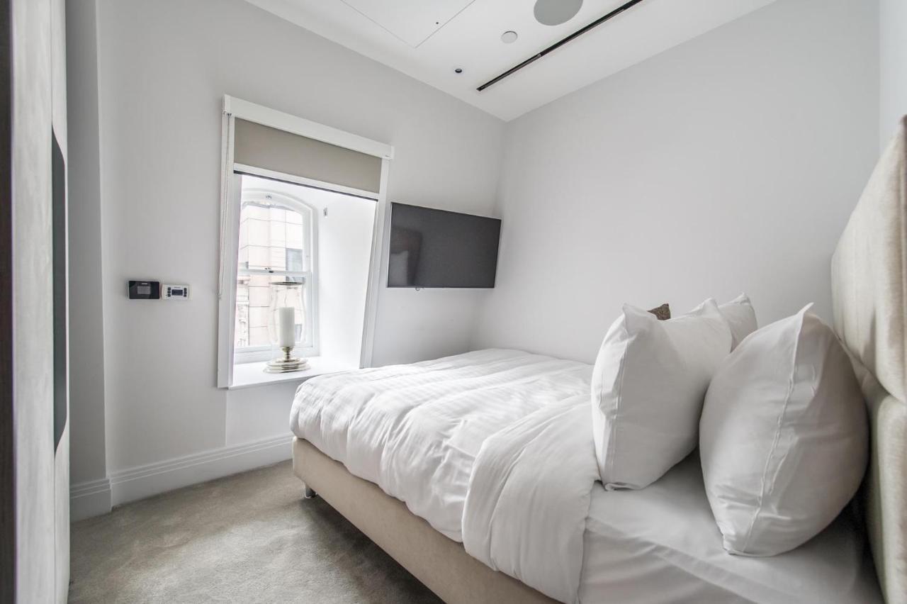 Chancery Quarters - 124 Chancery Lane ลอนดอน ภายนอก รูปภาพ
